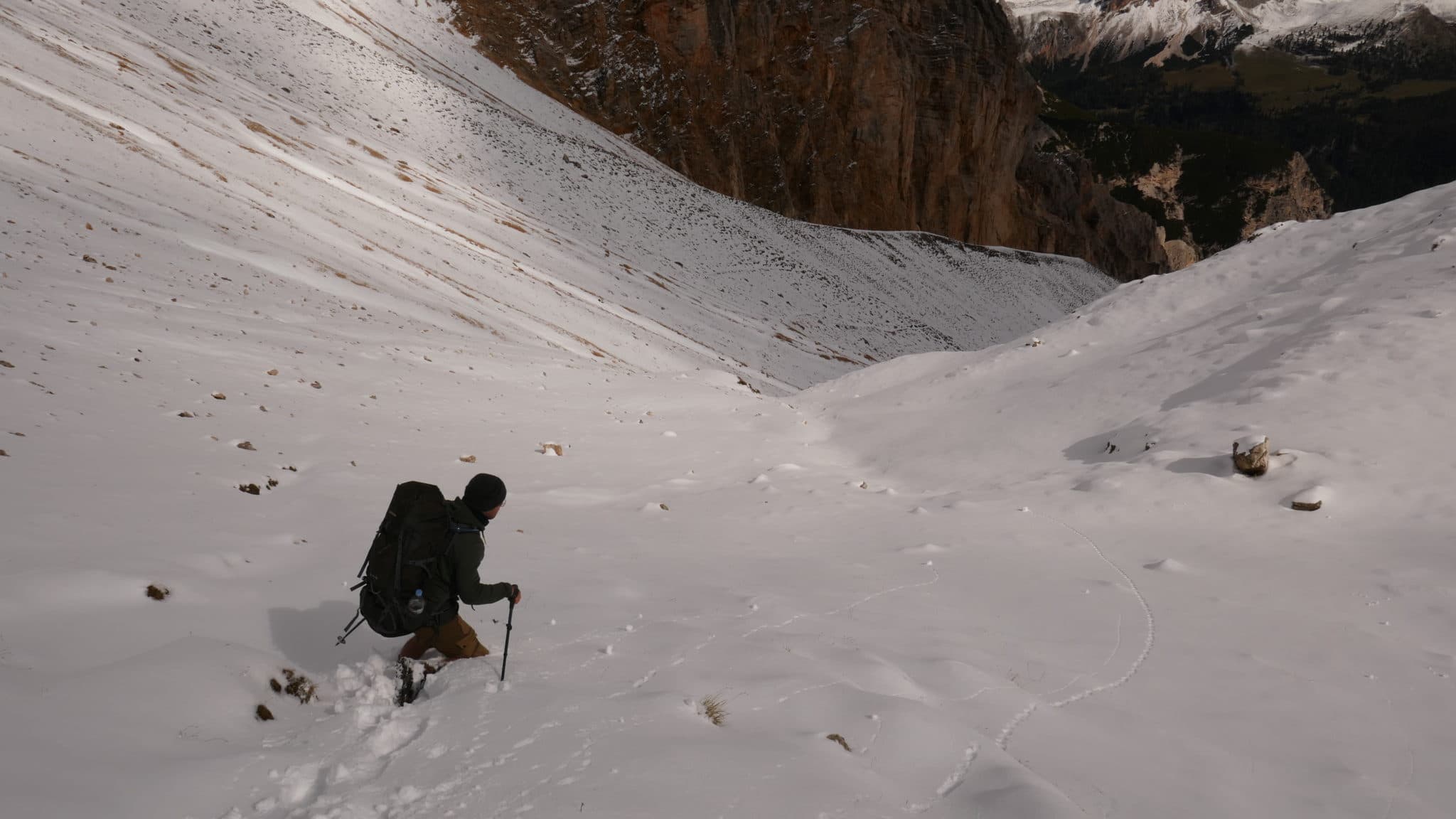 Best Insulated Hiking Pants for Cold Weather Trails