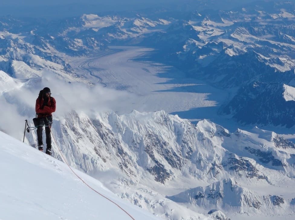 Best Winter Hiking Pants for Cold-Weather Trails