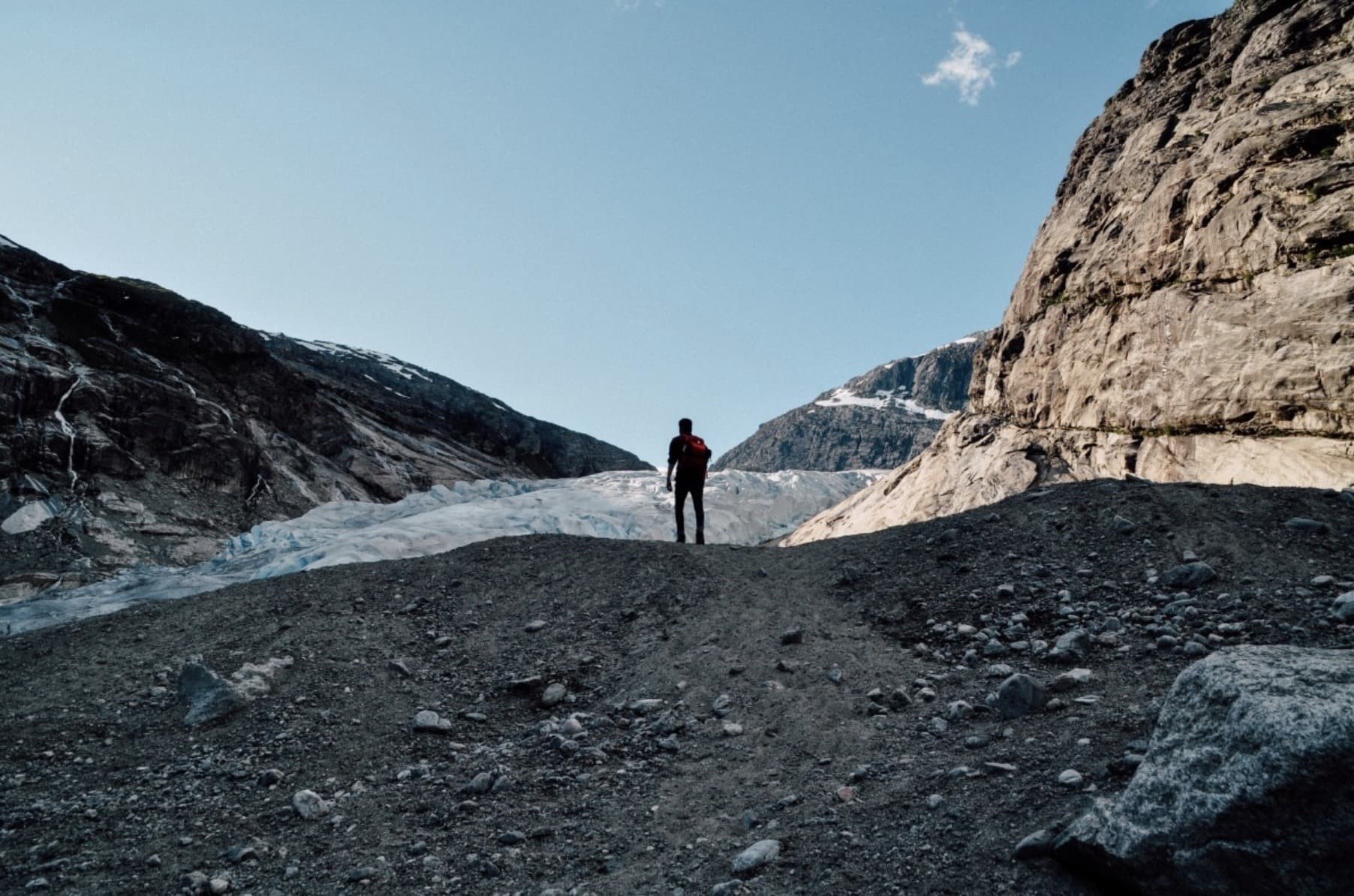 How Many Miles Can You Hike in a Day? A Realistic Guide